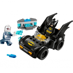 DC Batman: Batman ve Batmobile, Mr. Freeze’e Karşı Araç Oyun Seti 76301